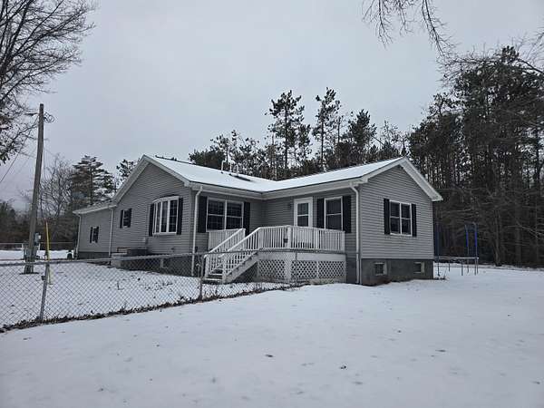 5.72 Acres of Residential Land with Home for Sale in Atlanta, Michigan