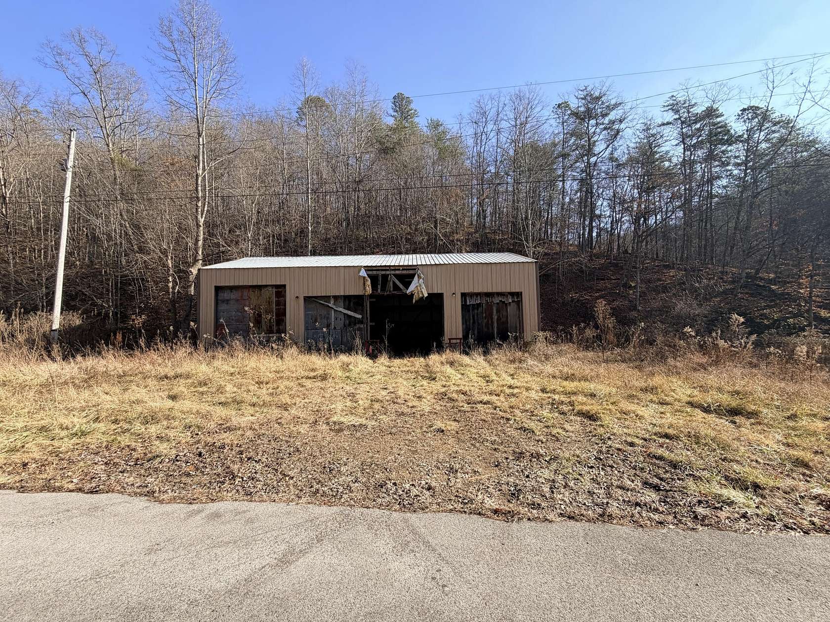 6.88 Acres of Residential Land for Sale in Sextons Creek, Kentucky