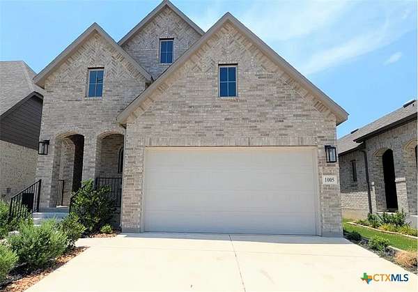 14.8 Acres of Land with Home for Lease in New Braunfels, Texas