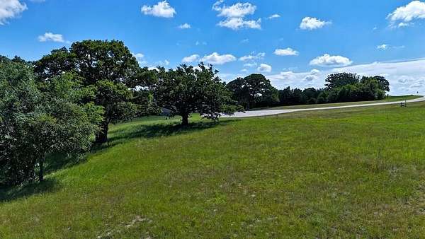 1 Acre of Residential Land for Sale in Athens, Texas