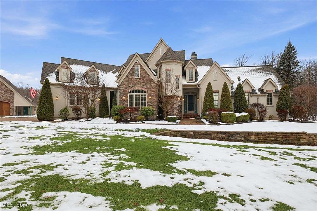 4 Acres of Residential Land with Home for Sale in Jefferson, Ohio