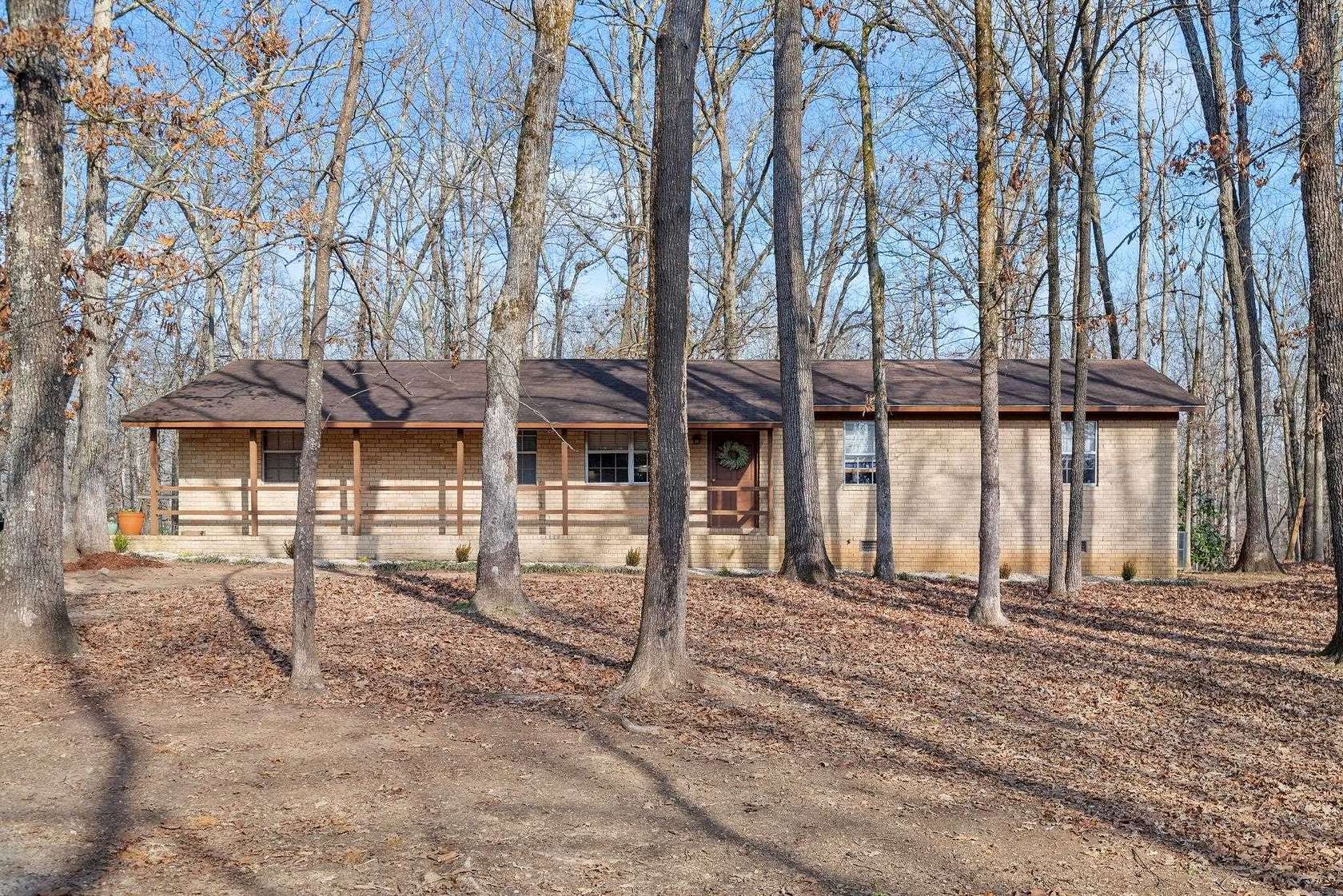 2.69 Acres of Residential Land with Home for Sale in Florence, Alabama