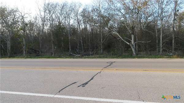 25.9 Acres of Commercial Land for Sale in Edna, Texas