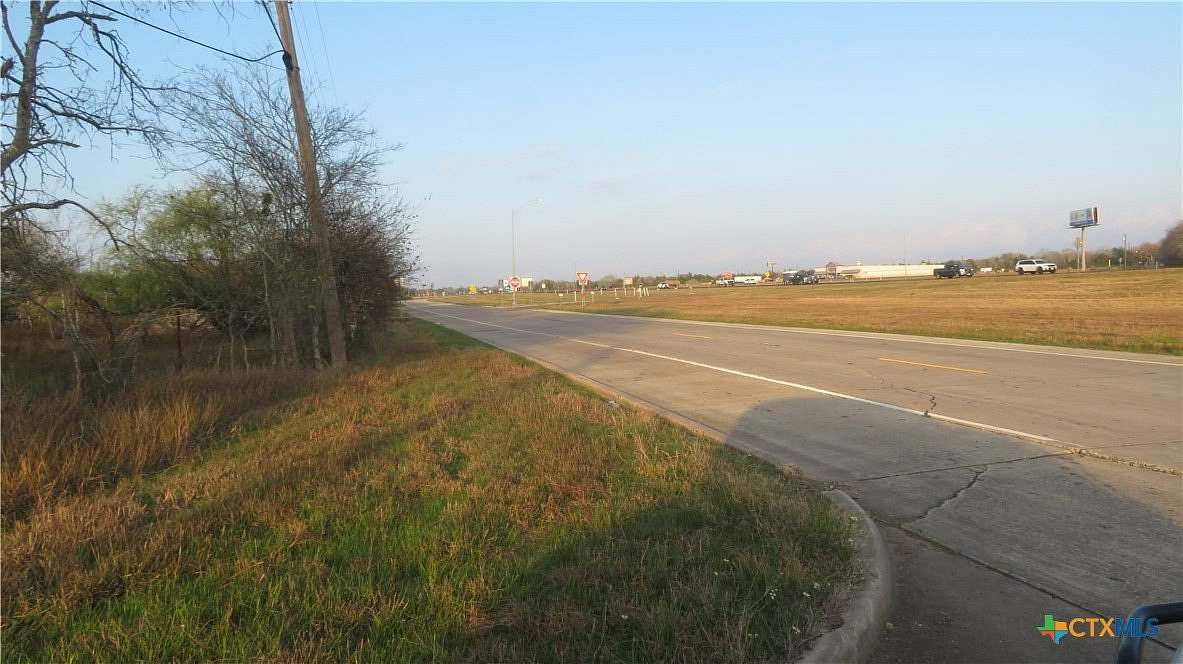 108 Acres of Recreational Land & Farm for Sale in Edna, Texas