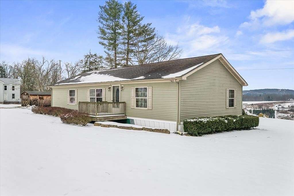 1.52 Acres of Residential Land with Home for Sale in Emlenton, Pennsylvania