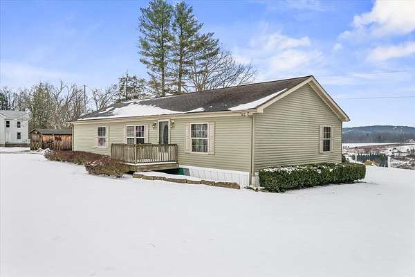 1.52 Acres of Residential Land with Home for Sale in Emlenton, Pennsylvania