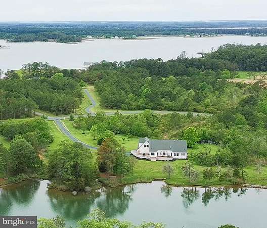 5.5 Acres of Land with Home for Sale in Cambridge, Maryland