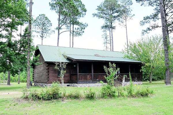 42.7 Acres of Recreational Land with Home for Sale in Cairo, Georgia