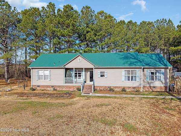 2.25 Acres of Residential Land with Home for Sale in Chocowinity, North Carolina