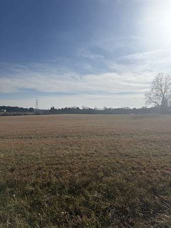 5 Acres of Residential Land for Sale in Lascassas, Tennessee