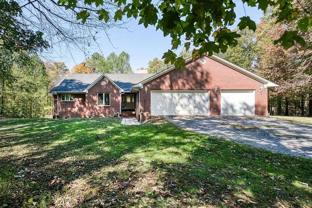 8.8 Acres of Land with Home for Sale in Monterey, Tennessee