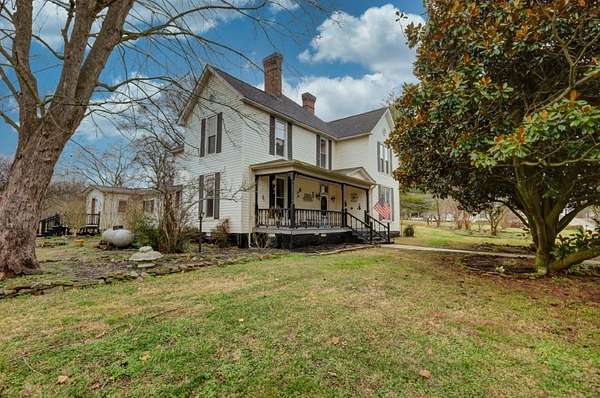 3.4 Acres of Residential Land with Home for Sale in Petersburg, Tennessee