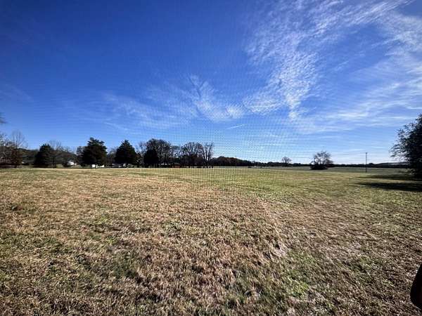6.8 Acres of Residential Land for Sale in Lascassas, Tennessee