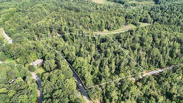 10.5 Acres of Land for Sale in Travelers Rest, South Carolina