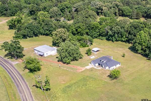 5.84 Acres of Residential Land with Home for Sale in Frankston, Texas