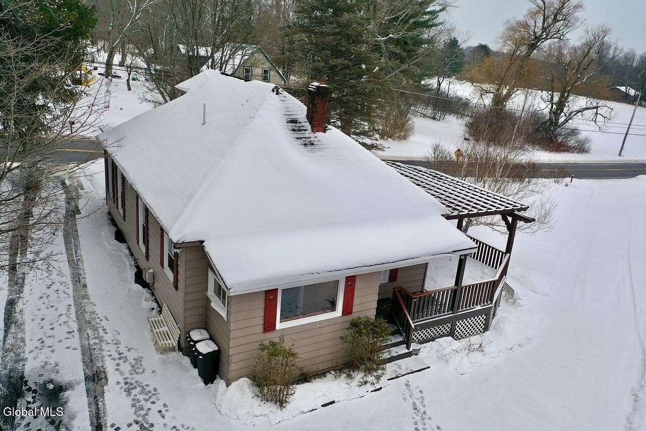 3.55 Acres of Residential Land with Home for Sale in Johnstown, New York