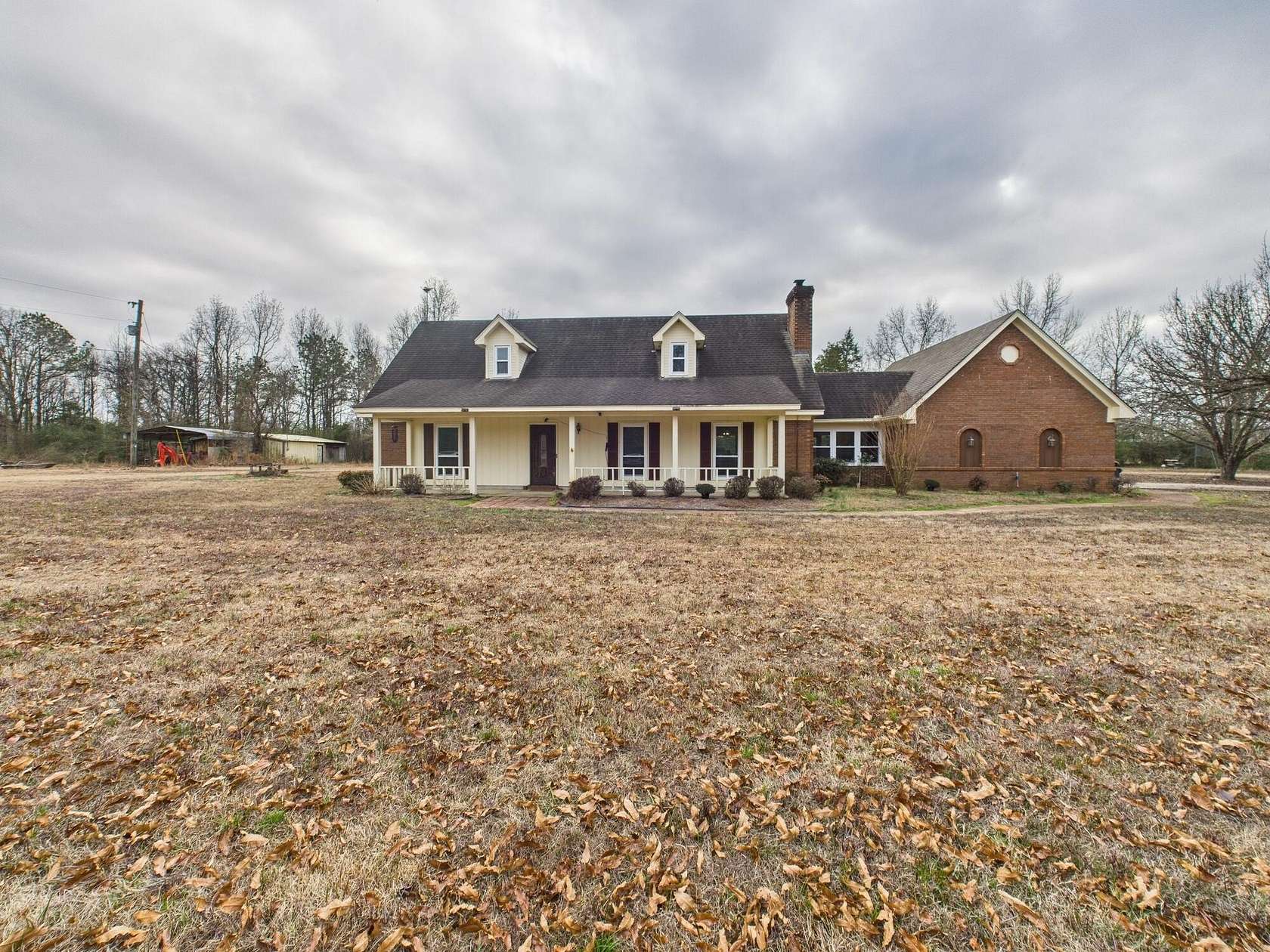 7.3 Acres of Land with Home for Sale in Columbus, Mississippi