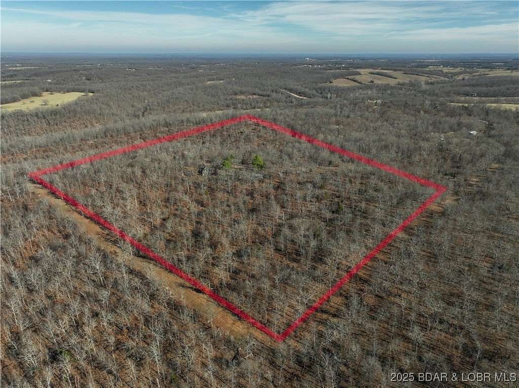 40 Acres of Recreational Land for Sale in Montreal, Missouri