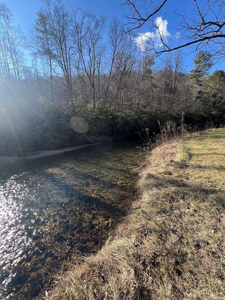 3 Acres of Residential Land for Sale in Hillsville, Virginia