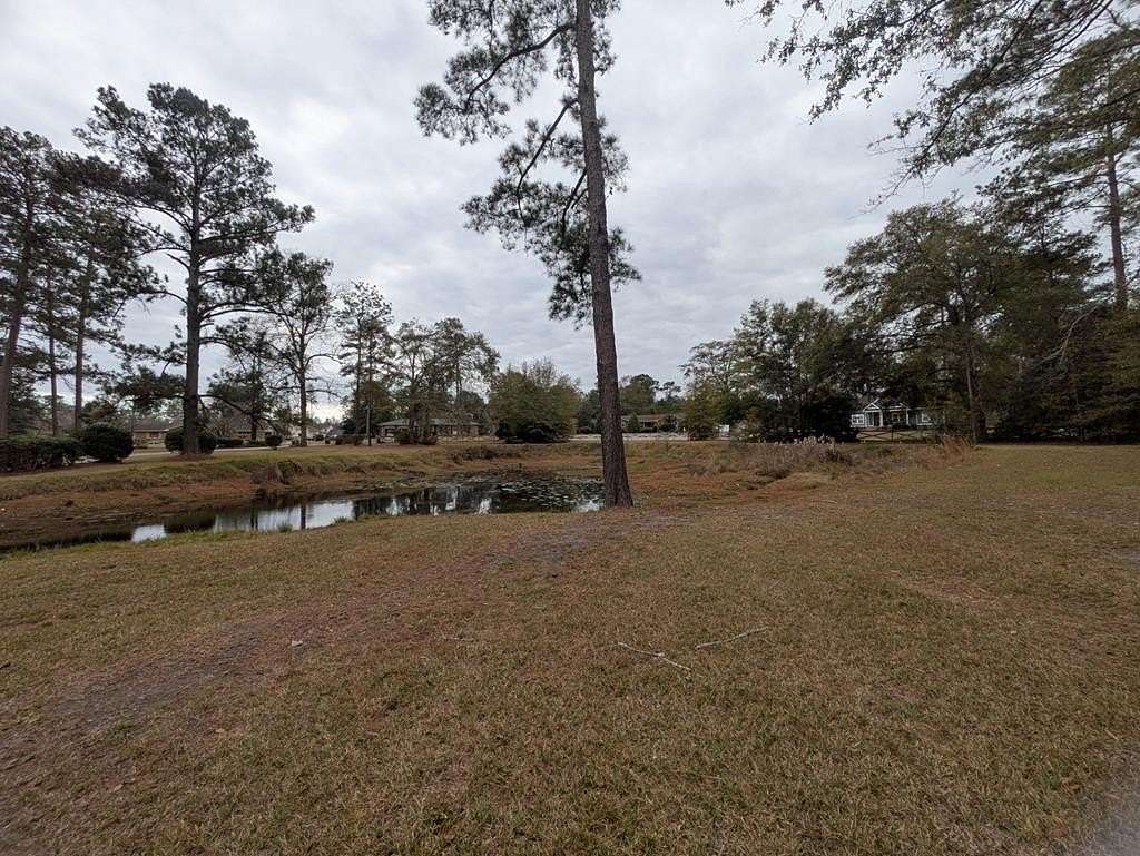 1.89 Acres of Land for Sale in Thomasville, Georgia