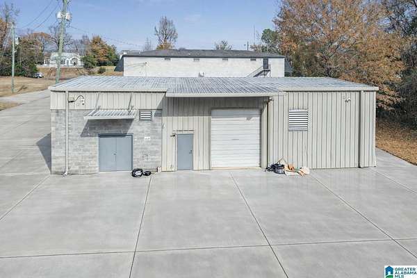 0.55 Acres of Commercial Land for Sale in Tuscaloosa, Alabama