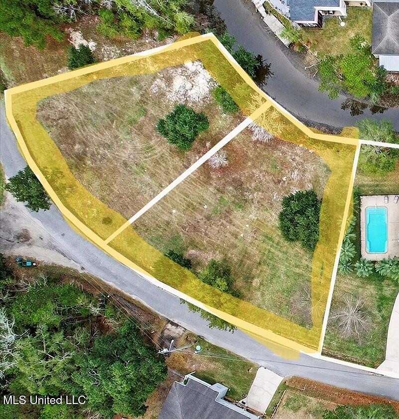 0.8 Acres of Residential Land for Sale in Bay St. Louis, Mississippi