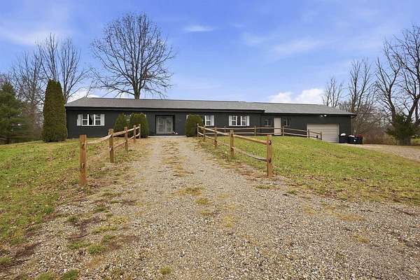 3.89 Acres of Residential Land with Home for Sale in Johnstown, Ohio