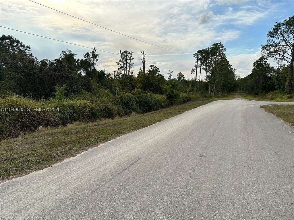 2 Acres of Residential Land for Sale in Avon Park, Florida