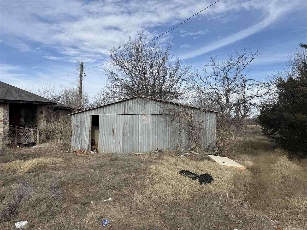 3 Acres of Residential Land with Home for Sale in Apache, Oklahoma