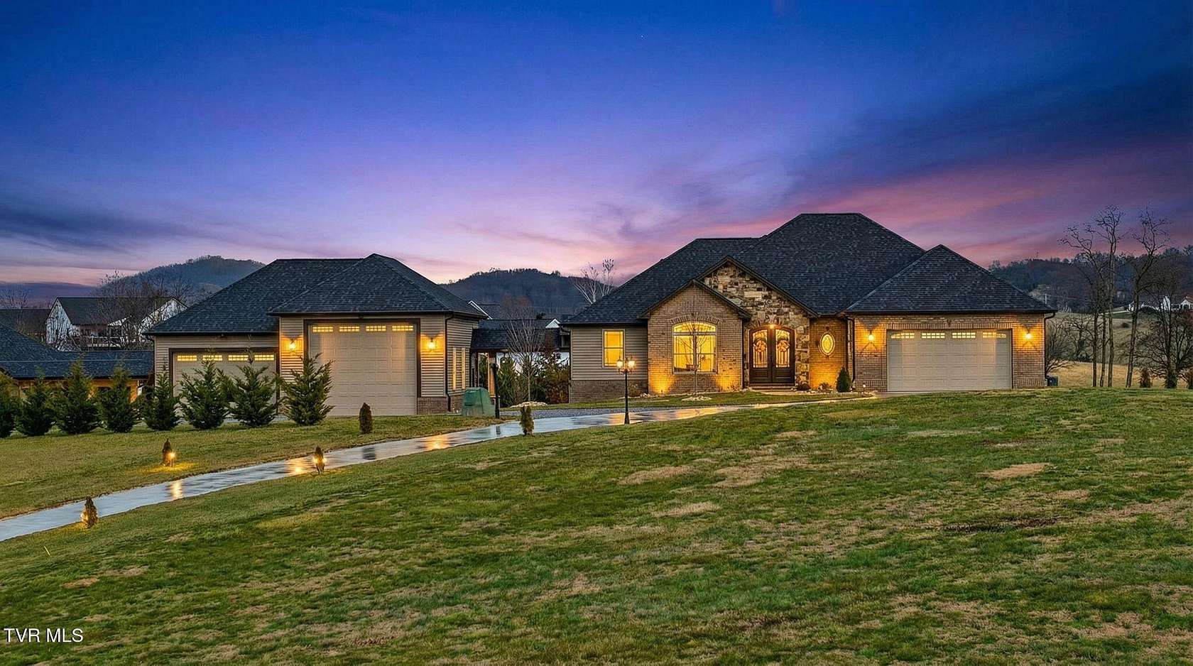 1.86 Acres of Residential Land with Home for Sale in Jonesborough, Tennessee