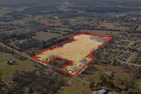 33.8 Acres of Land for Sale in Mount Pleasant, Texas