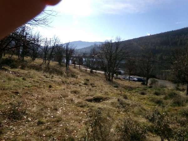 64 Acres of Land for Sale in Yreka, California