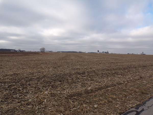 23 Acres of Land for Auction in New Weston, Ohio