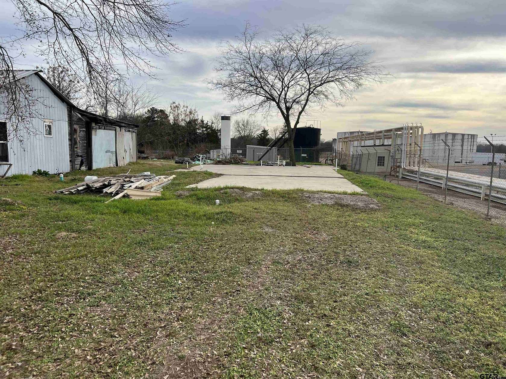 0.17 Acres of Residential Land for Sale in Mount Pleasant, Texas