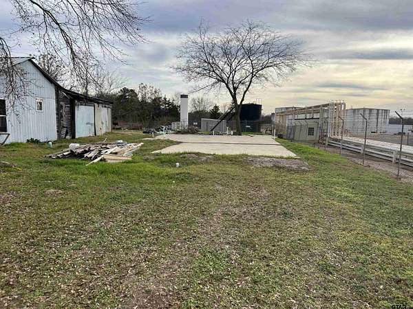 0.17 Acres of Residential Land for Sale in Mount Pleasant, Texas