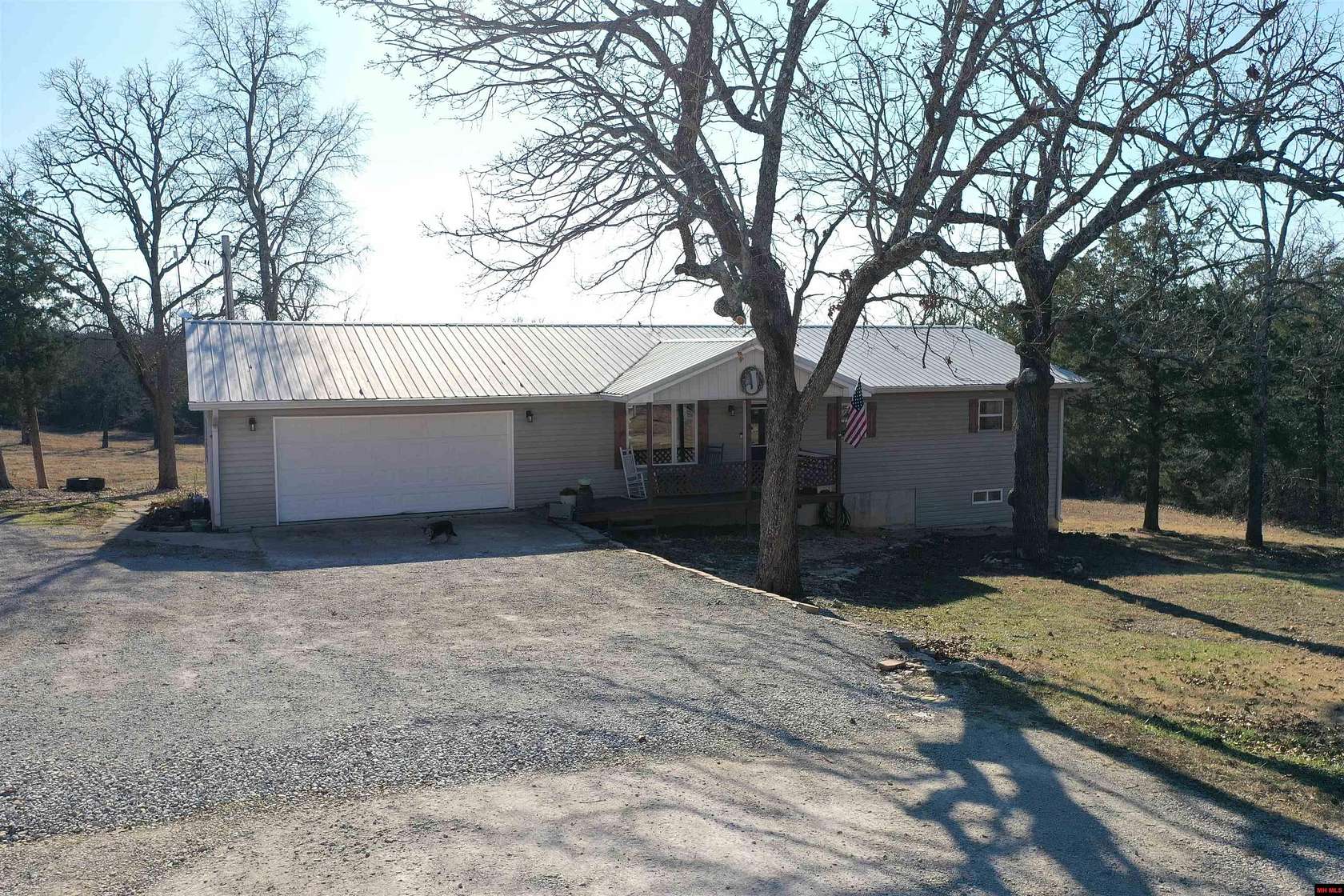 15.6 Acres of Land with Home for Sale in Pontiac, Missouri