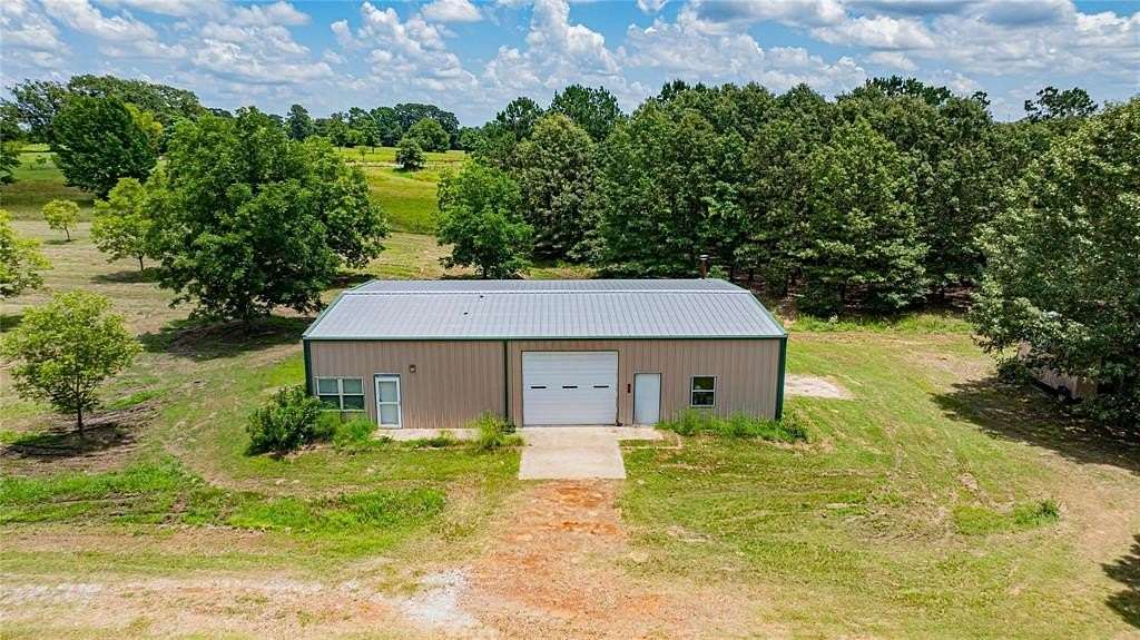 29.7 Acres of Land with Home for Sale in Mount Vernon, Texas