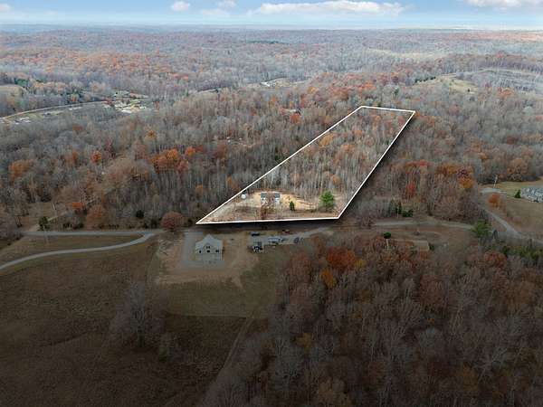 6 Acres of Land with Home for Sale in Cumberland City, Tennessee