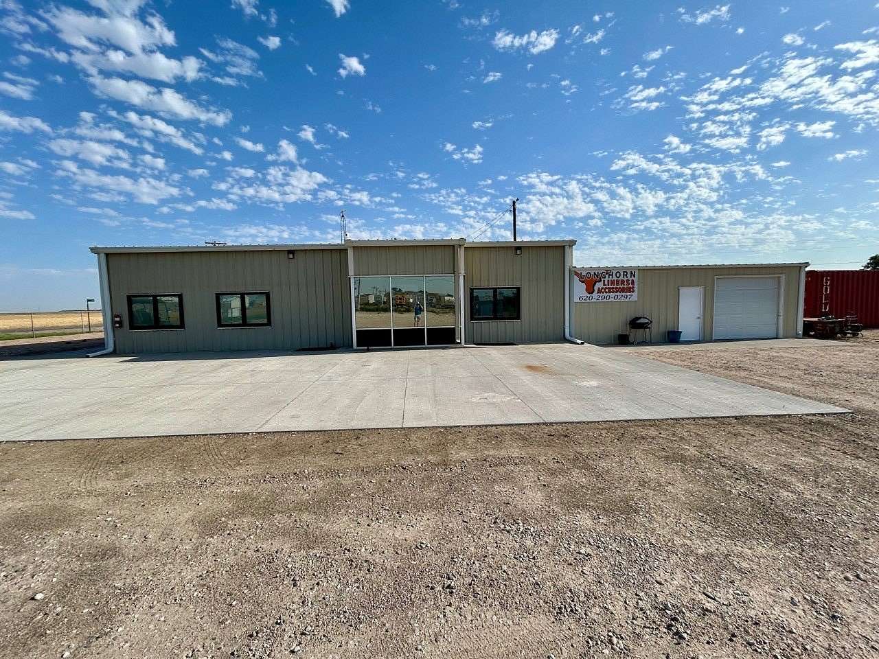 1.58 Acres of Improved Commercial Land for Sale in Garden City, Kansas