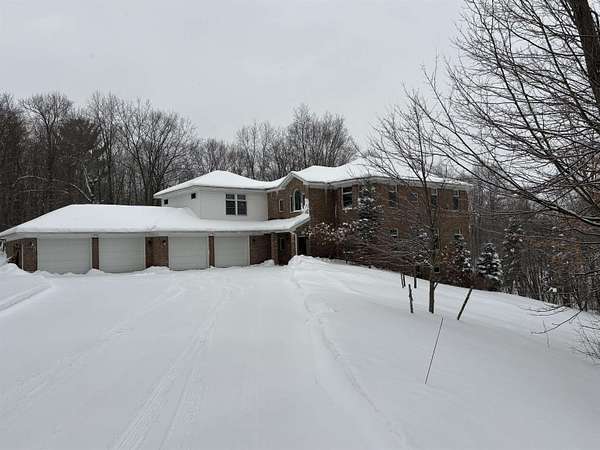 5.32 Acres of Residential Land with Home for Sale in Massena, New York