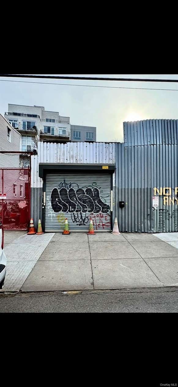 0.03 Acres of Residential Land for Sale in Brooklyn, New York