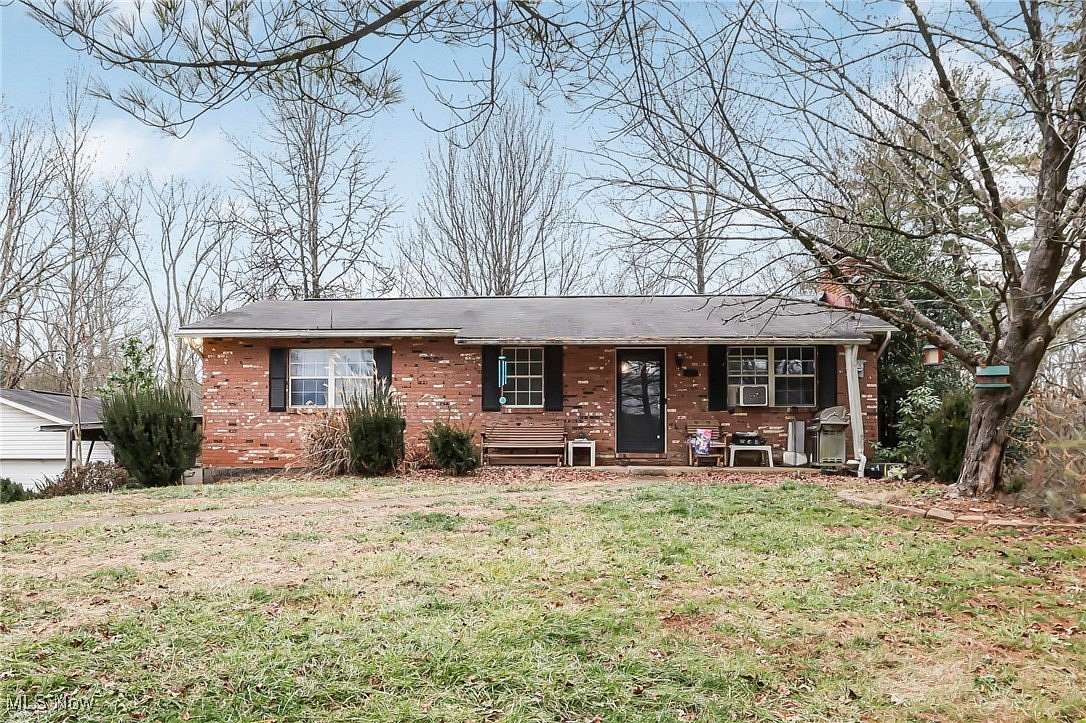 3.12 Acres of Residential Land with Home for Sale in Vincent, Ohio