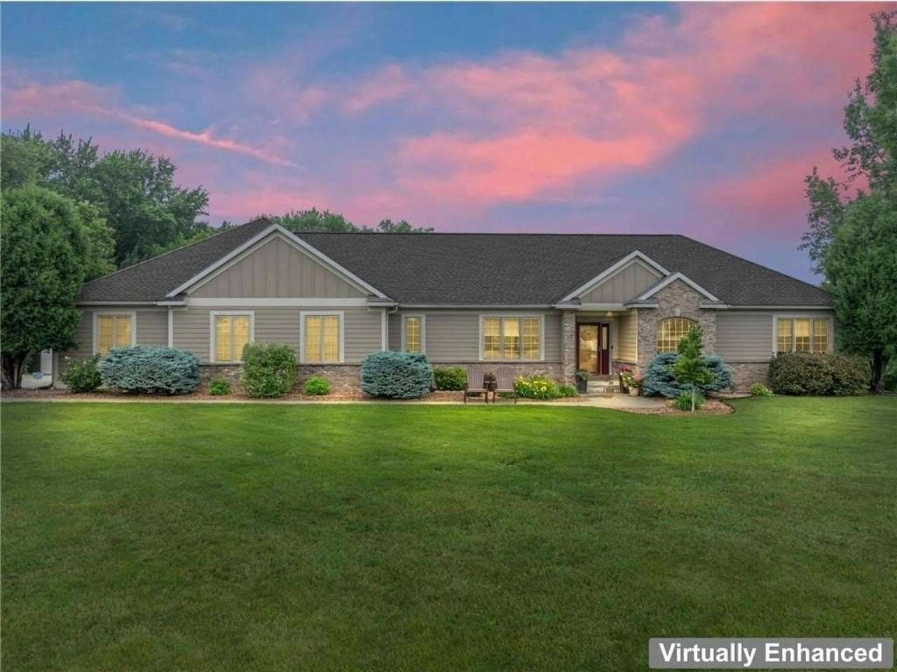 2 Acres of Land with Home for Sale in Rochester, Minnesota