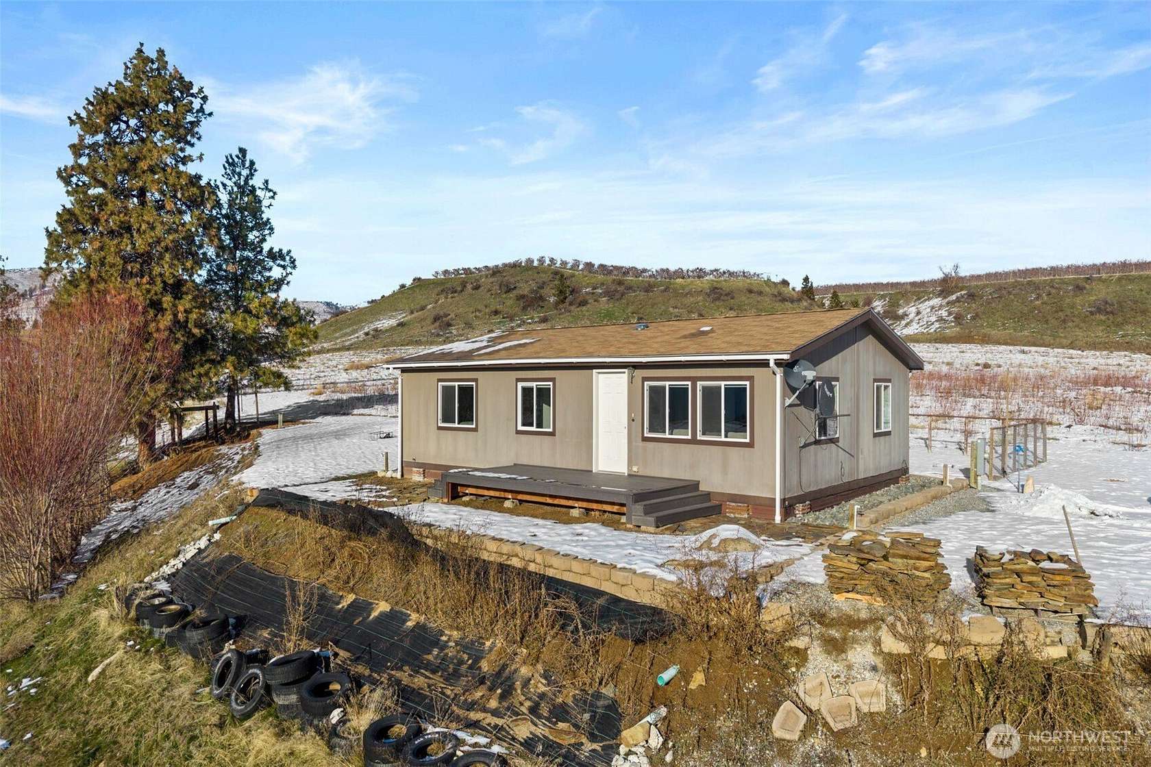 17 Acres of Land with Home for Sale in Manson, Washington