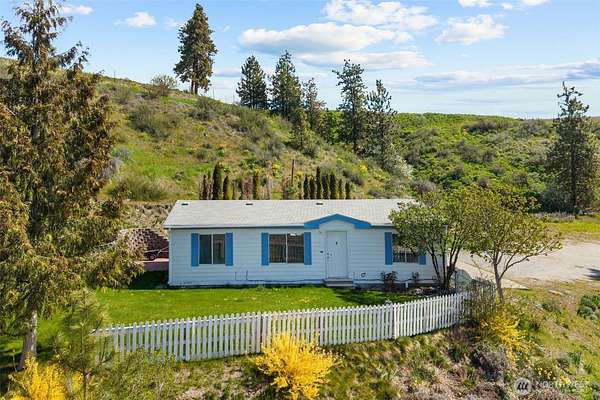 9 Acres of Land with Home for Sale in Manson, Washington