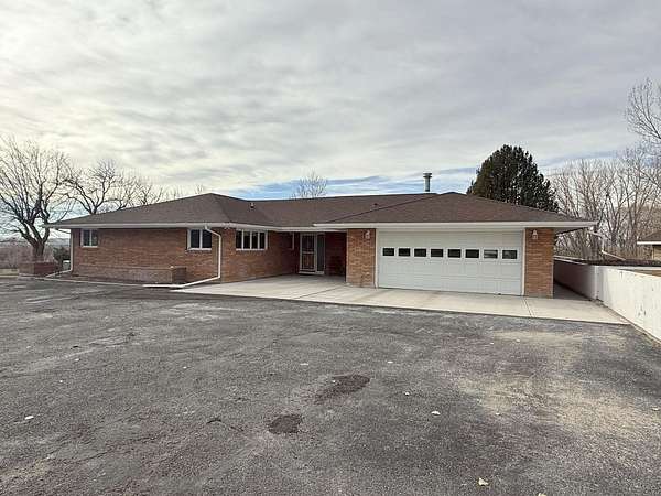 2 Acres of Residential Land with Home for Sale in Riverton, Wyoming