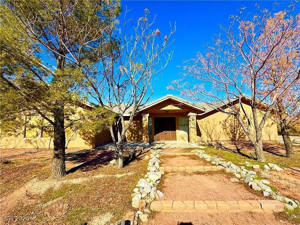 2.3 Acres of Residential Land with Home for Lease in Pahrump, Nevada