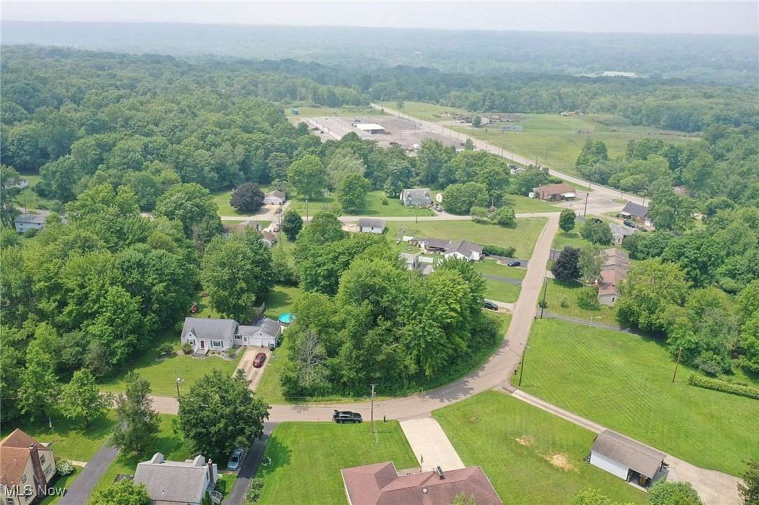0.38 Acres of Residential Land for Sale in Hubbard, Ohio