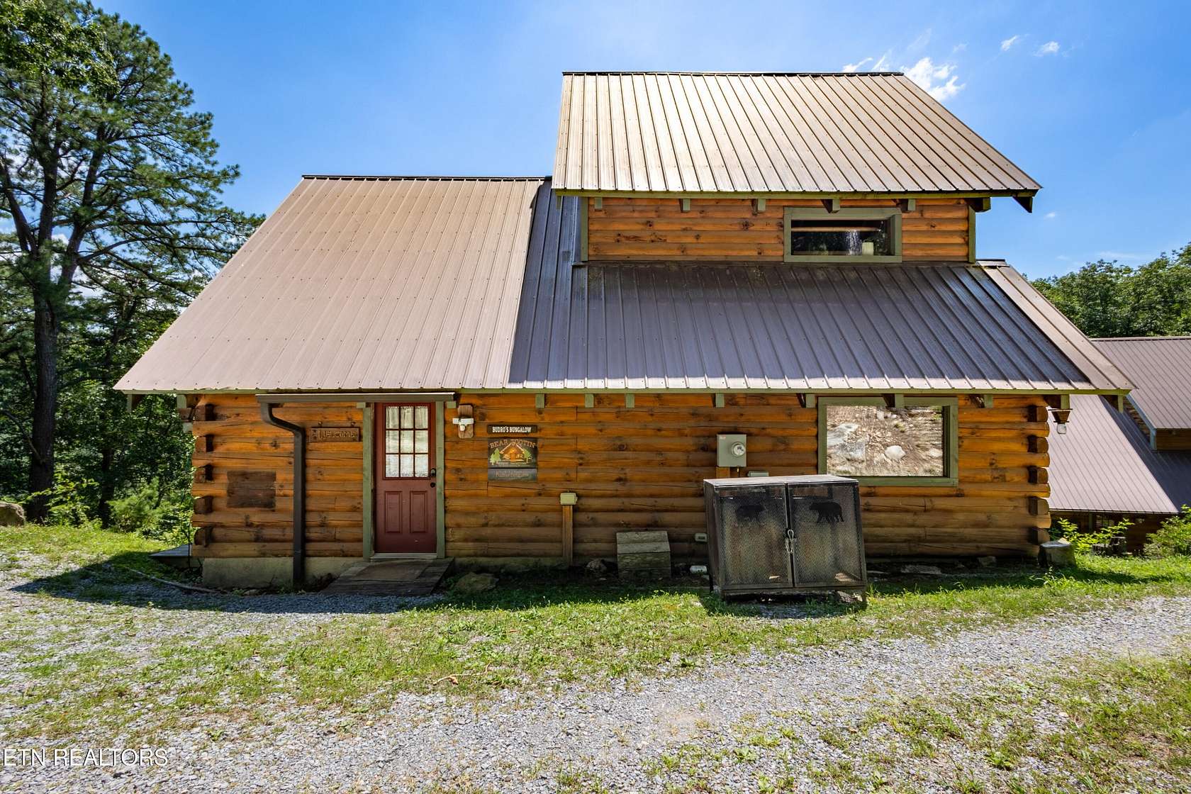 4.36 Acres of Residential Land with Home for Sale in Townsend, Tennessee