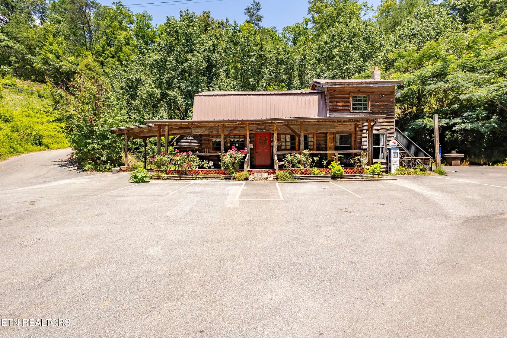 36.3 Acres of Improved Recreational Land for Sale in Townsend, Tennessee